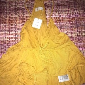 NEW WITH TAG URBAN OUTFITTERS